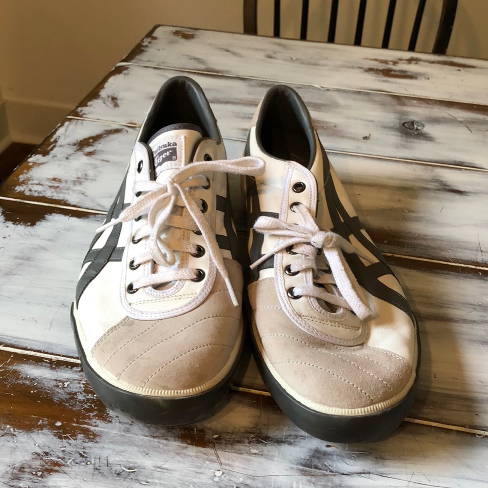 Asics Onitsuka tiger rotation 77 size 13 white